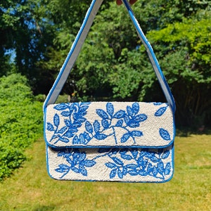 Handgemachte Blaue Blumen Perlen Umhängetasche | Abendtasche bestickt Elegante Hochzeit Party Accessoire | Geschenk für Sie | Dupe Tasche
