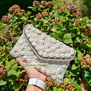 Cowrie Shell Clutch, White Beaded Envelope Bag, Boho Beach Wedding Purse, Tribal Seashell Evening Bag, Gift for Her, Wedding Clutch Ivory