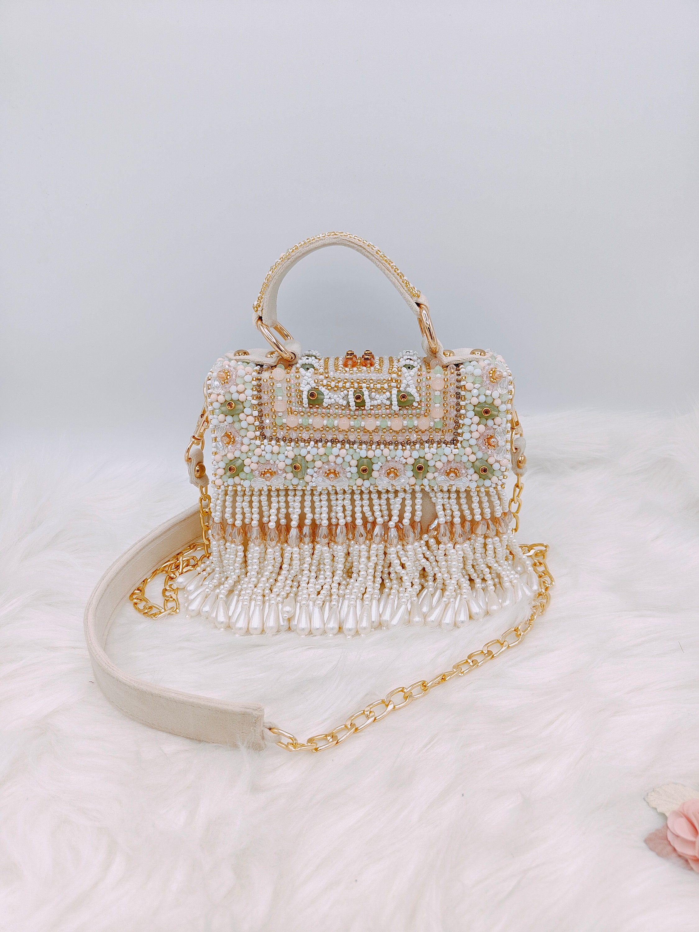 Pearl Bag | Purse in White | Small Imitation Faux Pearl Beaded Handbag | Bead Baroque Pearls | Evening Cocktail Party Bag | Womens Minimal