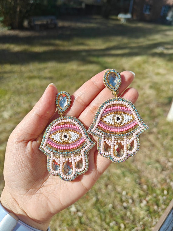 Pink Evil Eye Earrings, Hamsa Beaded Earrings, Pink Earrings, Pink Beaded Earrings, Seedbead Felt Back, Statement Earrings, Handmade Unique