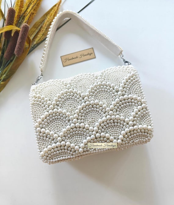 Pearl Bridal Purse | Scalloped Ivory Wedding Bag