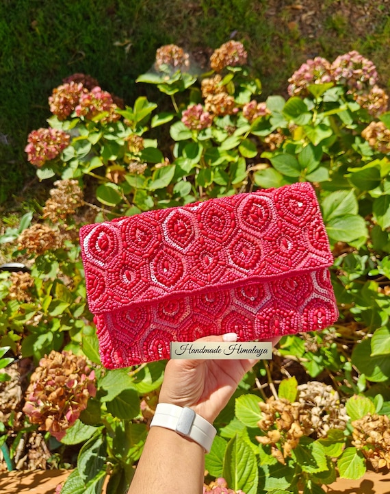 Pink Beaded Clutch Purse with Fuchsia Geometric Pattern Beadwork Flap Crossbody Evening Bag