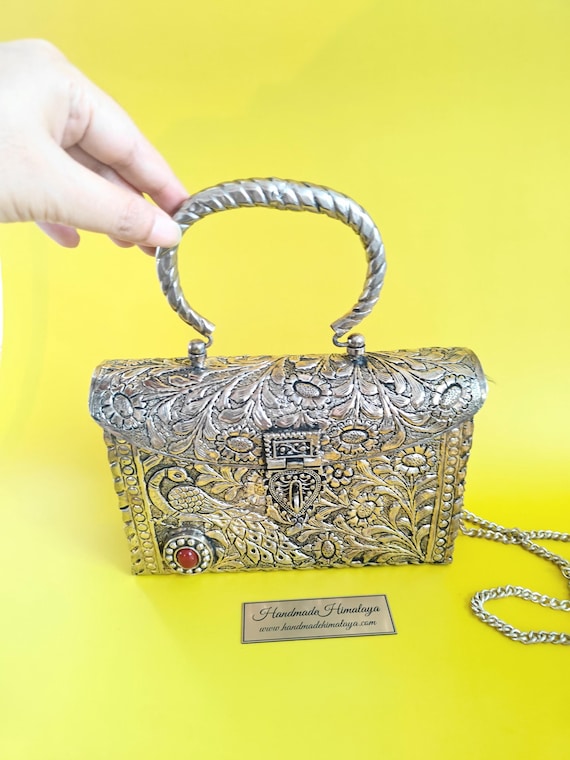 Silver Brass Purse, Indian Metal Bag, Antique Style Metal Purse, Silver Clutch, Gift for Her, Indian Wedding Purse, Silver Look Alike Purse