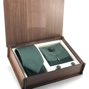 Men's Premium 4 pcs Tie Set/ Tie, Cufflinks, Pocket Square, Lapel Pin/ Wedding Tie Groomsmen Gift Set/ Men's Accessories/ Gift  for Dad