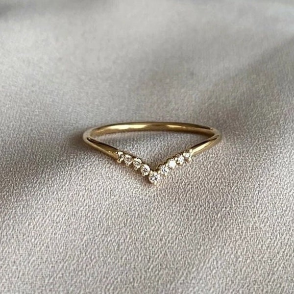 Stackable Engagement Ring, Stacking Matching Band, Micro Pave Setting Diamond V Shape Ring, Dainty Wedding Band, Gold Diamond Chevron Ring