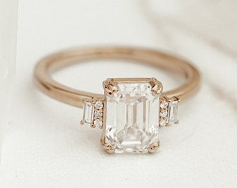 2Ct Emerald Cut Moissanite Engagement Ring/14K Gold Ring/Three Stone Ring/Wedding Ring/Art Deco Vintage Ring/Unique Moissanite Promise Ring