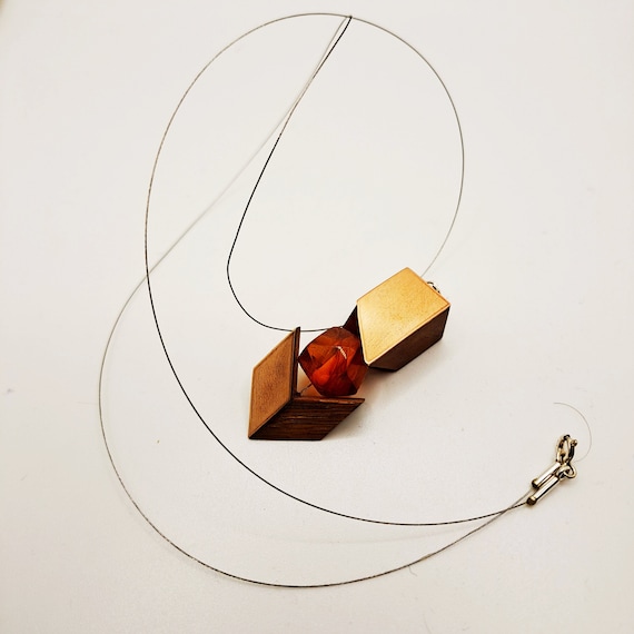 Amber Wood Pendant ; Wood Necklace, Wooden Gift, Wood Gift For Her, Wood Pendant, Wood Gift For Her, Wood Jewelry