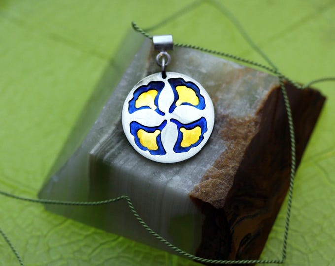 Ginkgo leaf necklace in shades of gold, blue and silver 2