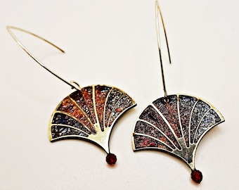 Art Deco dangling earrings.