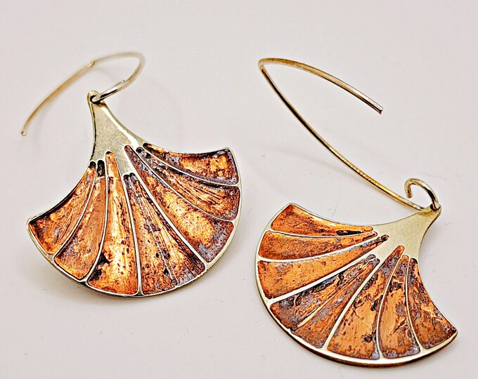 Ginkgo dangling earrings. Art Deco jewerly.