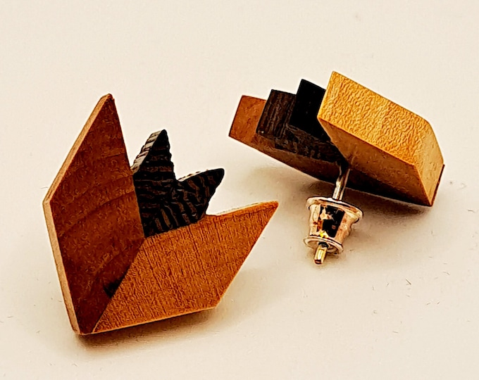 Intricate wooden earrings ; Minimalist Earrings, Minimal jewelery