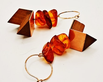 Elegant Baltic Amber Dangle Earrings: Radiate Warmth and Style