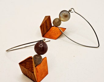 Original earrings with Agate from Botswana and labradorite