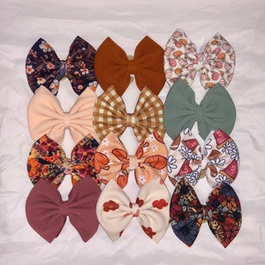 5” Fall pattern and solid nylon or clip on bows