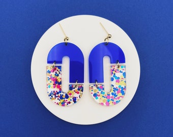 Confettis Multicolor Glitter and Blue Geometric Drop Acrylic Earrings