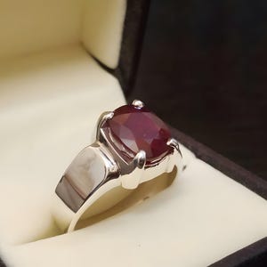 Ruby ring, Red Mens ruby ring, Silver ring, Ruby Gemstone ring, Engagement ring, Natural ruby ring, Anniversary gift for him, Mens rings