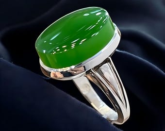 Anel de prata esterlina com ágata verde e pedra preciosa Aqeeq do Iêmen.
