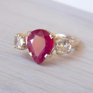 Ruby ring, Womens ruby ring, Silver ring, Ruby Gemstone ring, Engagement ring, Natural ruby ring, Anniversary gift for her, handmade ring