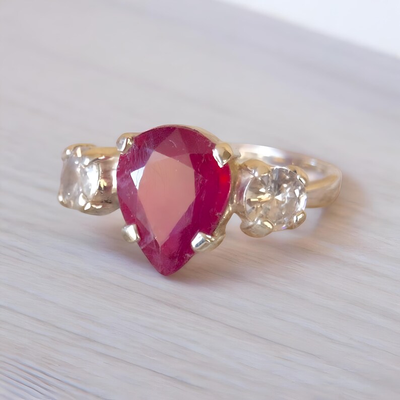 Ruby ring, Womens ruby ring, Silver ring, Ruby Gemstone ring, Engagement ring, Natural ruby ring, Anniversary gift for her, handmade ring
