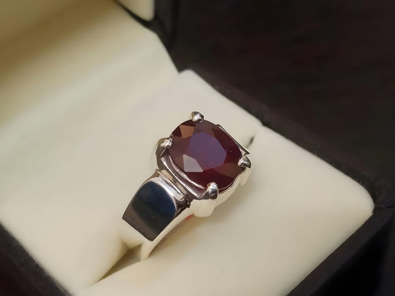 Ruby ring, Red Mens ruby ring, Silver ring, Ruby Gemstone ring, Engagement ring, Natural ruby ring, Anniversary gift for him, Mens rings