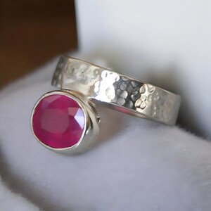 Ruby ring, Womens ruby ring, Silver ring, Ruby Gemstone ring, Engagement ring, Natural ruby ring, Anniversary gift for her, handmade ring