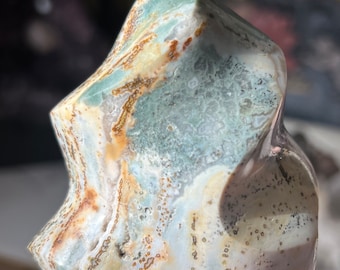 見事な鮮やかな色のマイクロオービキュラーオーシャンジャスパー