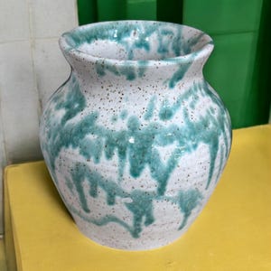 Hand thrown Signed Vintage Studio Speckled Stoneware Vase with Dripped Green Glaze