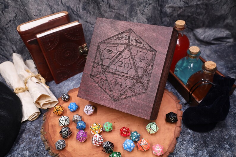 Dungeons and Dragons Dice Box / Dnd D20 Dice Tray / Dice Holder / Wood