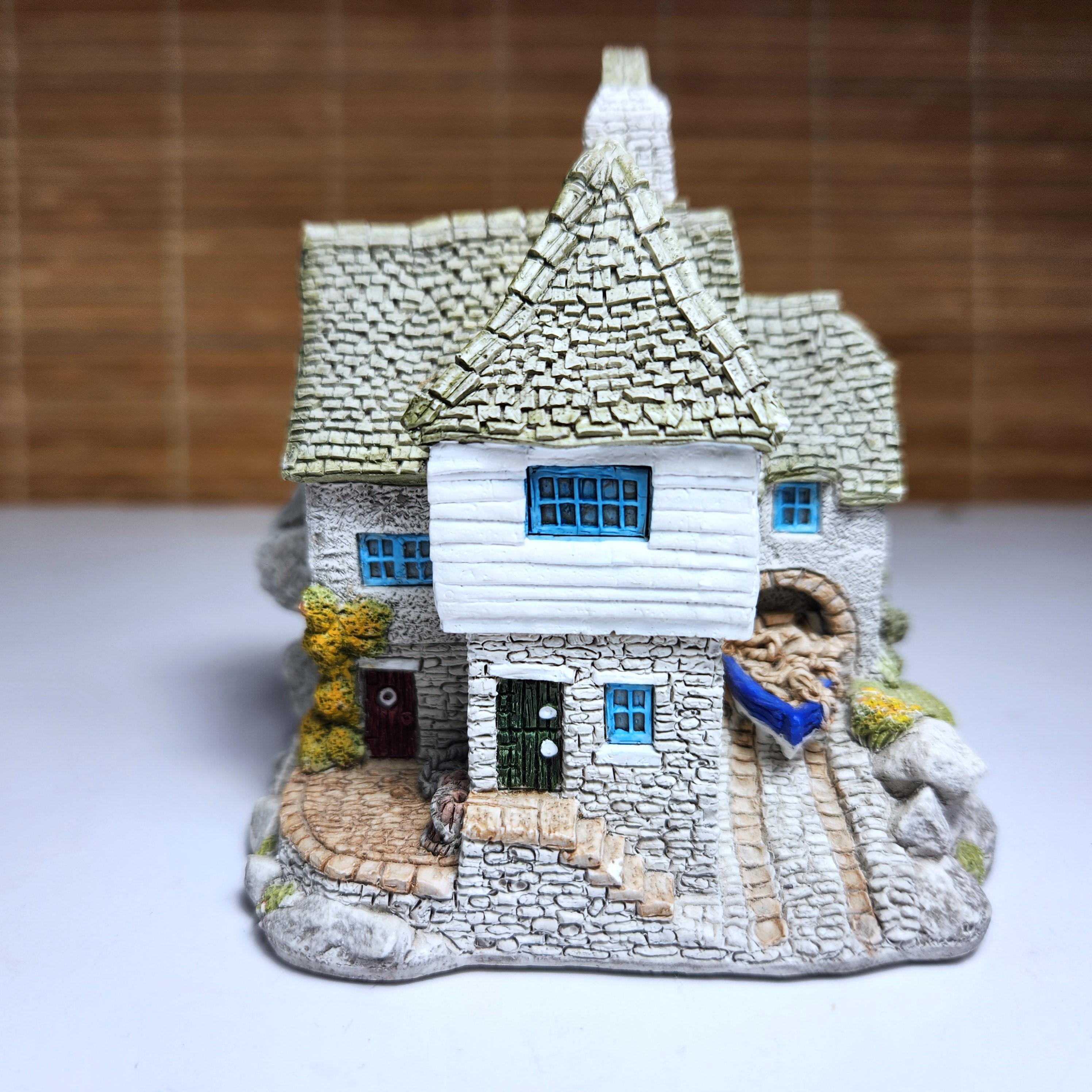Lilliput Lane - Etsy Canada