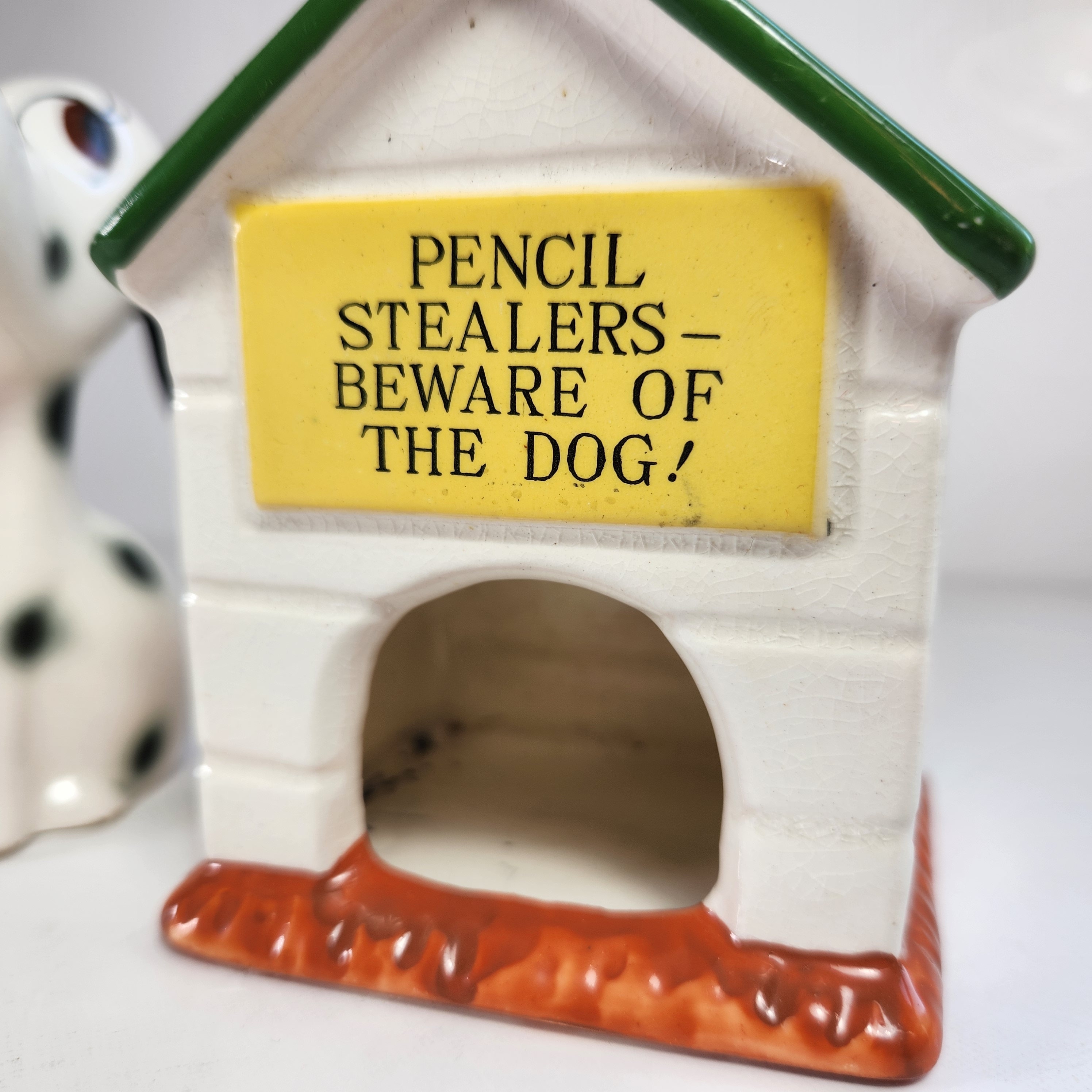 カタチ製作所　ビンテージ Vintage Pencil Sharpener and Holder MCM Dog & Doghouse Bone