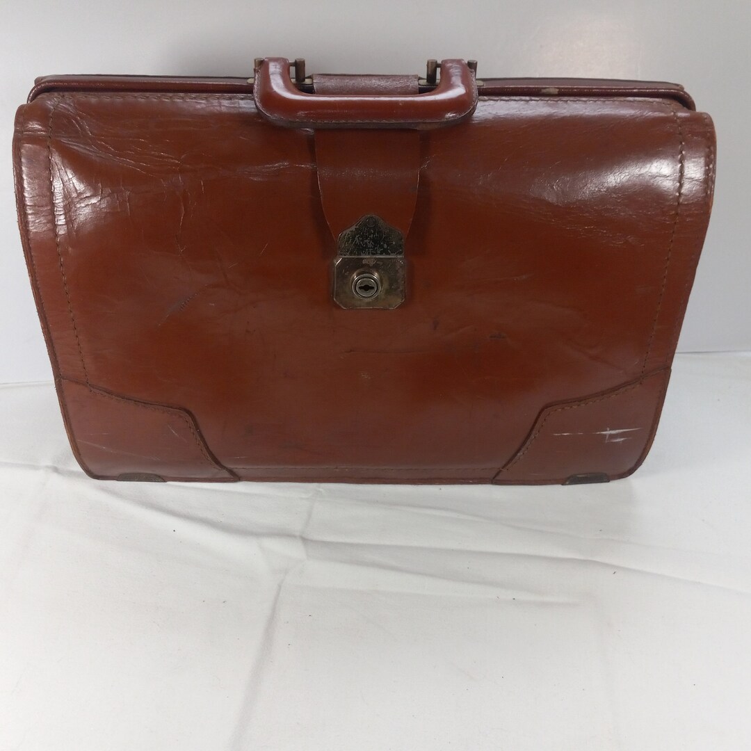 Renwick Vintage Leather Briefcase Classic Heavy Brown Brass Hardware