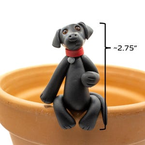 Black Lab Pot Sitter, Dog Figurine, Labrador Retriever, Black Lab Pot Hugger, Plant Pot Pal, Dog Lover Gift, Black Lab Lover Gift afbeelding 4