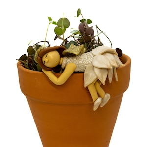 Angel Potsitter, Flower Pot Sitter, Plant Lover Gift, Flower Pot Angel , Sits on Edge of Flower Pot, Flower Angel Pot Hugger, Sleeping Angel