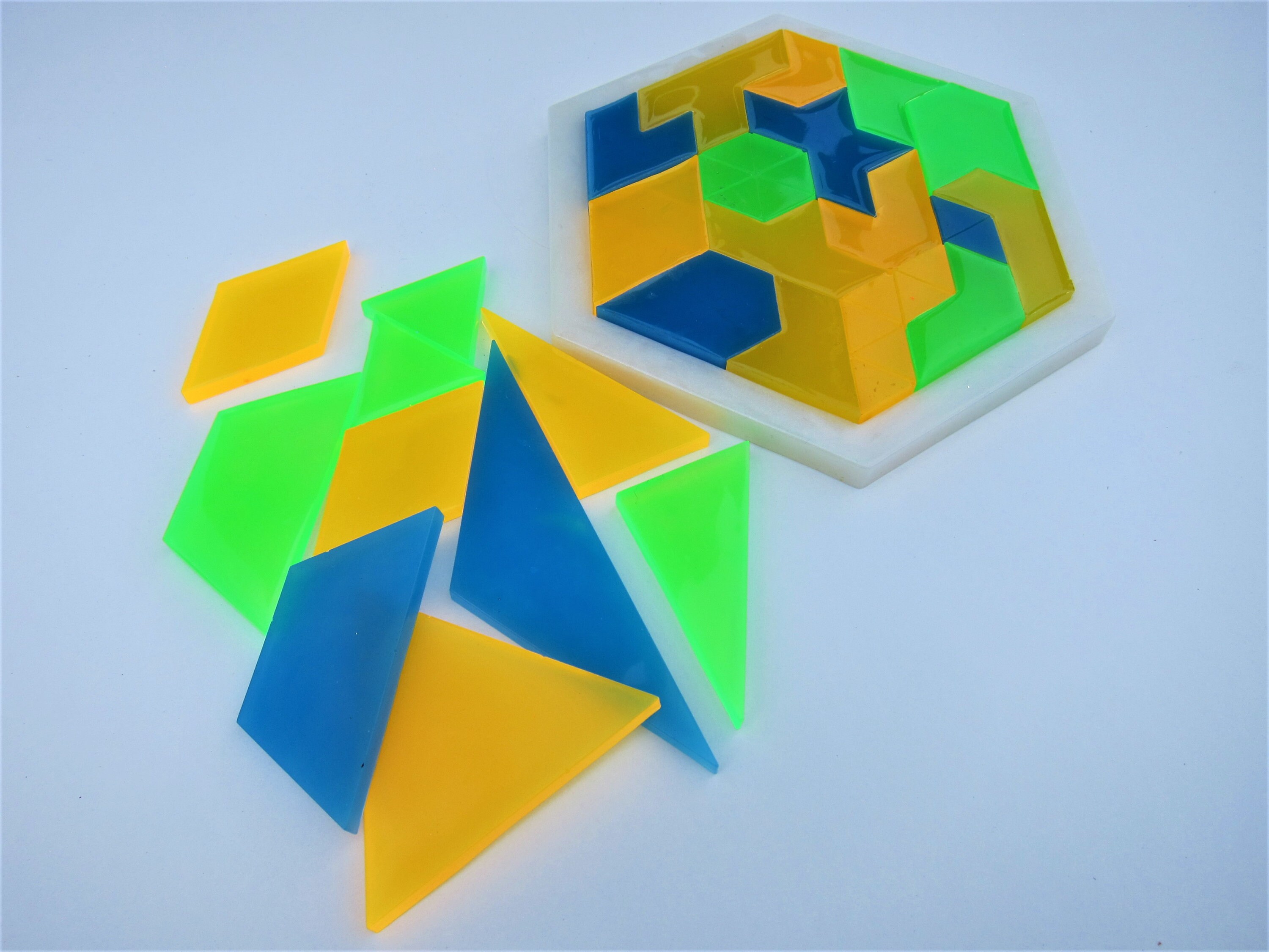 Hexagon Tangram Resin Puzzle in Multi Colors With White Base, Two ...