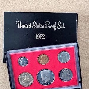 1982 United States Proof Set in display case