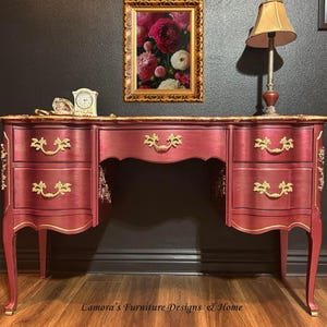 French Provincial Desk/Vanity