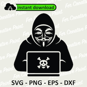 Puede incluir: Ilustración en blanco y negro de una persona con una sudadera con capucha y una máscara de Guy Fawkes, sentada frente a una computadora portátil con una calavera y huesos cruzados en la pantalla. El texto "SVG - PNG - EPS - DXF" está debajo de la imagen.
