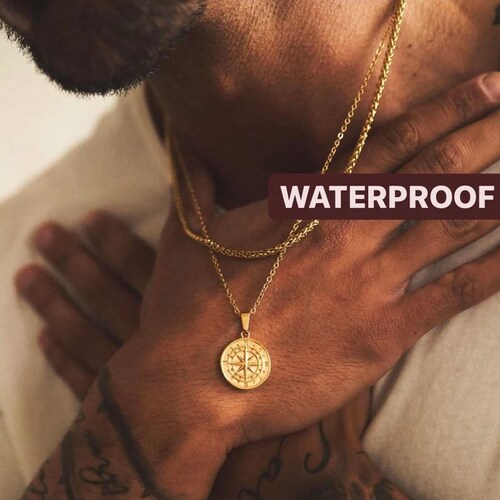 18k Gold Compass North Star Pendant 