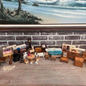 Dollhouse Furniture, Mixed Lot Vintage