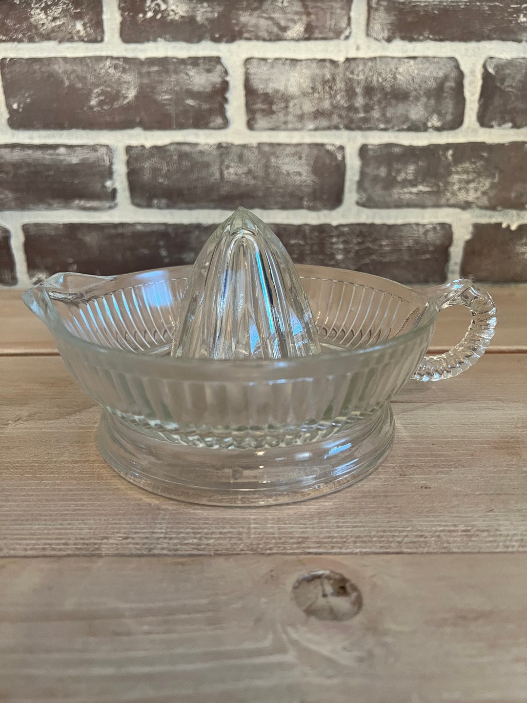 Anchor Hocking Vintage Clear Glass Juicer/reamer 1950's, Pressed Glass