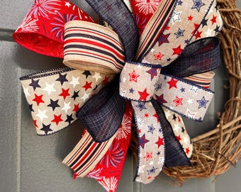 Patriotic Bow, Patriotic Bow for Wreaths, Outdoor 4th of July Decoration, Memorial Day Decorations, Independence Day Celebration, Tree Toppe