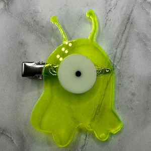 Brain Blob Acrylic Hair Clip