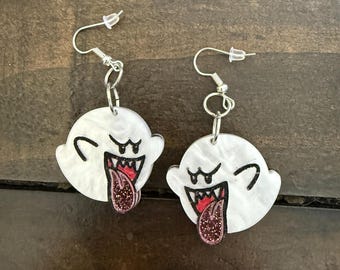 Pendientes acrílicos de fantasma de videojuego