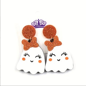 Ghost earrings/Cute Halloween Earrings/Halloween Accessory/Earrings