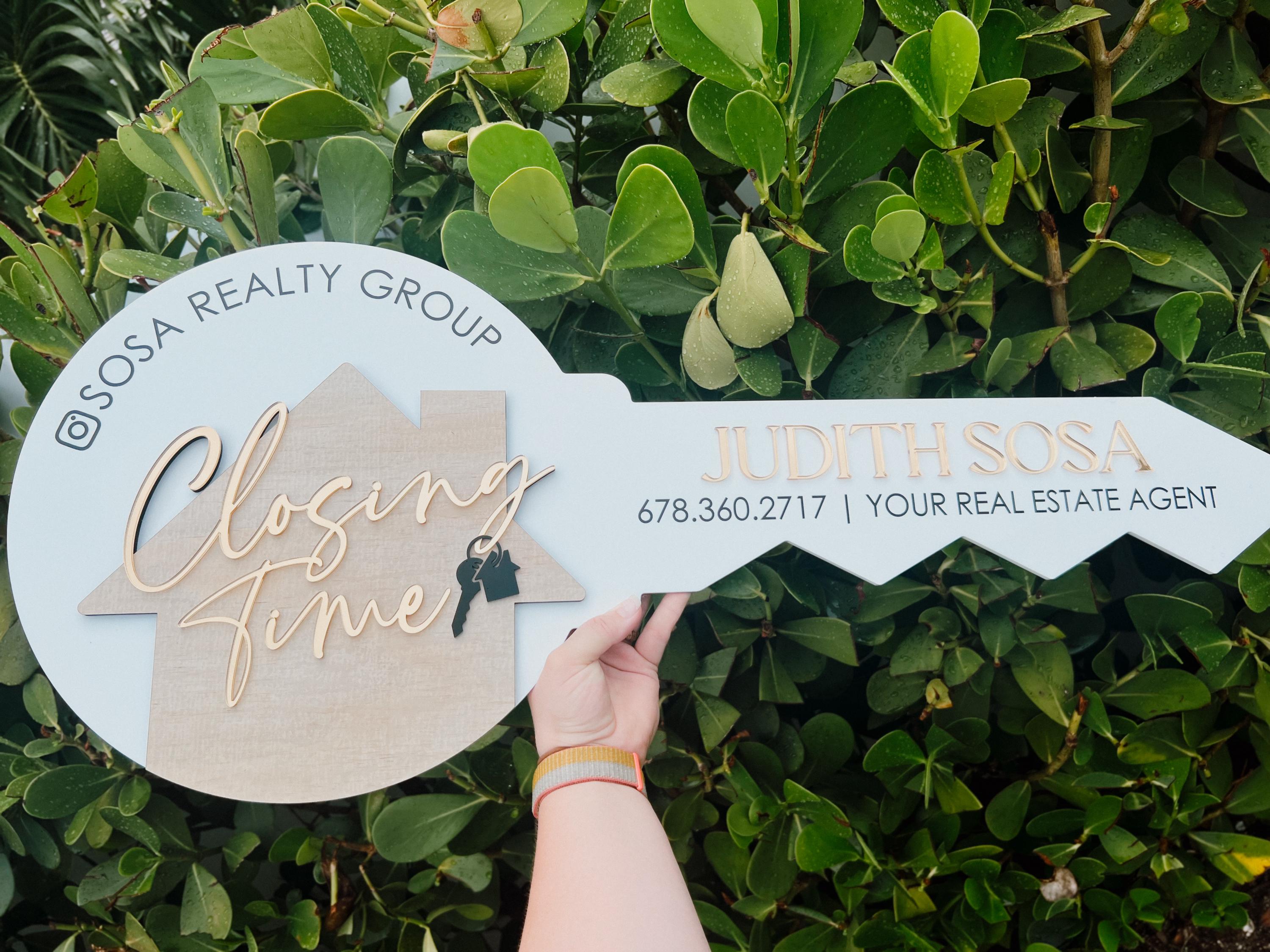 Realtor Closing Key Personalized Realtor Key With Hanging Keys | Closing Time Realty ...