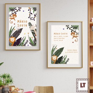 Lot de 2 imprimés pour chambre de bébé sur le thème de la jungle | Nom et informations personnalisés | Décoration murale animal safari pour chambre d'enfant + carte postale assortie gratuite