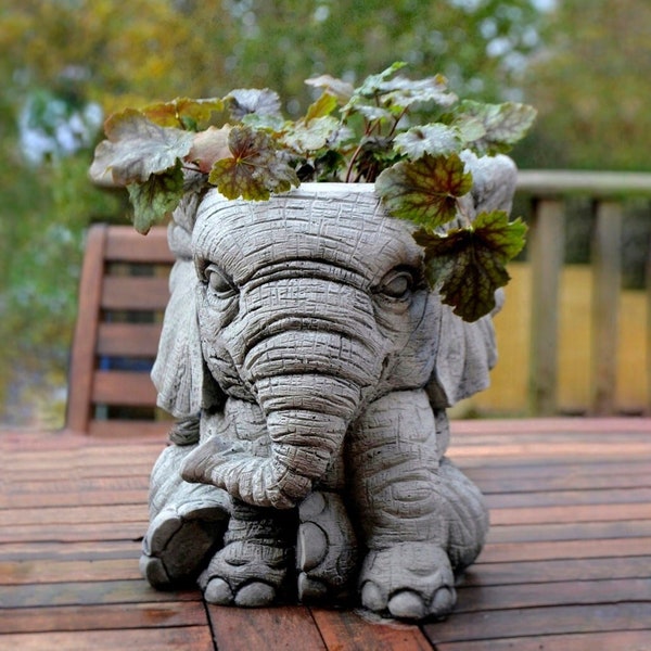 Stone elephant planter Elephant statue Large flower pot Solid cement planter Basket for flowers Wildlife animal planter Gift for gardener