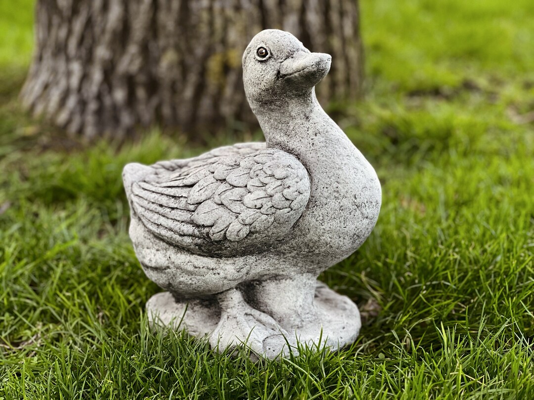 Concrete Duck Sculpture Stone Goose Figurine Cement Garden Art Decor
