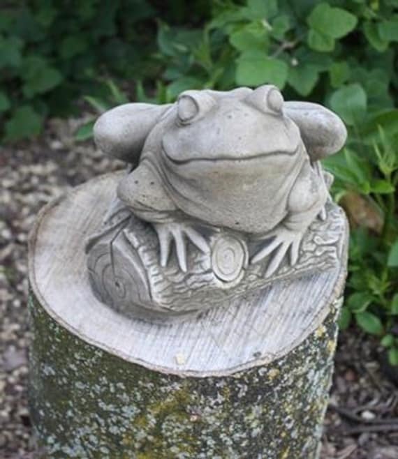 Concrete Garden Frog Stone Frog Figurine Frog Garden Statue Cement Frog  Decor Concrete Animal Sculpture Pound Decoration Backyard Gift -  Canada