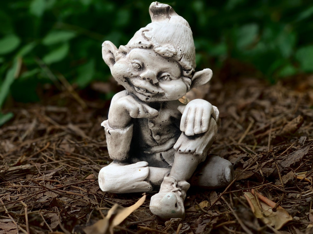 Outdoor Garden Gnome Stone Sitting Gnome Sculpture Smiling Troll Statue ...